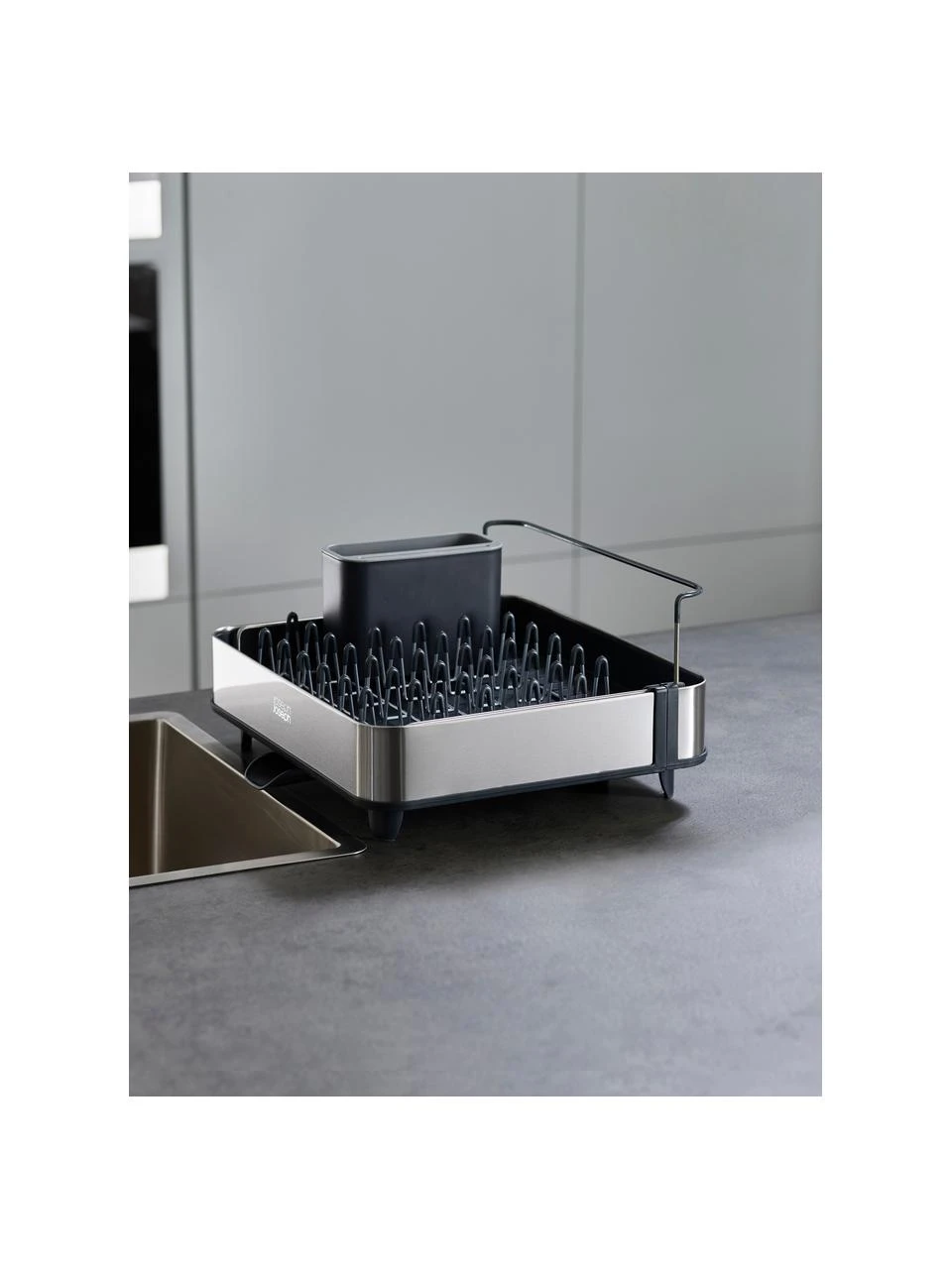 Ausziehbares Abtropfgestell Extend mit verstellbaren Wasserauslauf, Stahl, Polypropylen (PP), Dunkelgrau, Edelstahl, B 36 x H 16 cm Joseph Joseph Ausziehbares Abtropfgestell Extend mit verstellbaren Wasserauslauf, B 36 x H 16 cmNur noch wenige verfügbar -Küche Geschäft Ausziehbares Abtropfgestell Extend mit verstellbaren Wasserauslauf 5