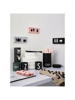 Design Letters Baumwoll-Geschirrtücher Classic in Beige mit Designletters, 2 Stück, B 40 x L 60 cm 7 Design Letters Baumwoll-Geschirrtücher Classic in Beige mit Designletters, 2 Stück, B 40 x L 60 cm -Küche Geschäft Baumwoll Geschirrtucher Classic in Beige mit Designletters 2 Stuck 3