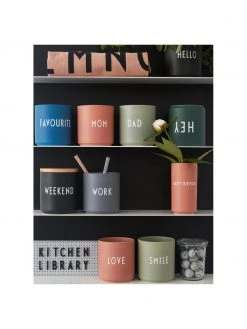 Design Letters Design Becher Favourite DAD/LOVE mit unterschiedlichen Schriftzug auf Vorder- & Rückseite, Ø 8 x H 9 cm, 250 ml 9 Design Letters Design Becher Favourite DAD/LOVE mit unterschiedlichen Schriftzug auf Vorder- & Rückseite, Ø 8 x H 9 cm, 250 ml -Küche Geschäft Design Becher Favourite DADLOVE mit unterschiedlichen Schriftzug auf Vorder and Ruckseite 4