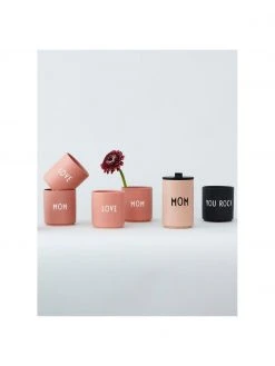 Design Letters Design Becher Favourite YOU ROCK in Schwarz mit Schriftzug, Ø 8 x H 9 cm, 250 ml -Küche Geschäft Design Becher Favourite YOU ROCK in Schwarz mit Schriftzug 3