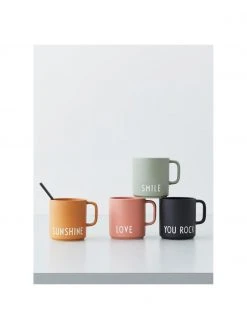Design Letters Design Kaffeetasse Favourite YOU ROCK in Schwarz mit Schriftzug, Ø 10 x H 9 cm, 250 ml 7 Design Letters Design Kaffeetasse Favourite YOU ROCK in Schwarz mit Schriftzug, Ø 10 x H 9 cm, 250 ml -Küche Geschäft Design Kaffeetasse Favourite YOU ROCK in Schwarz mit Schriftzug 3