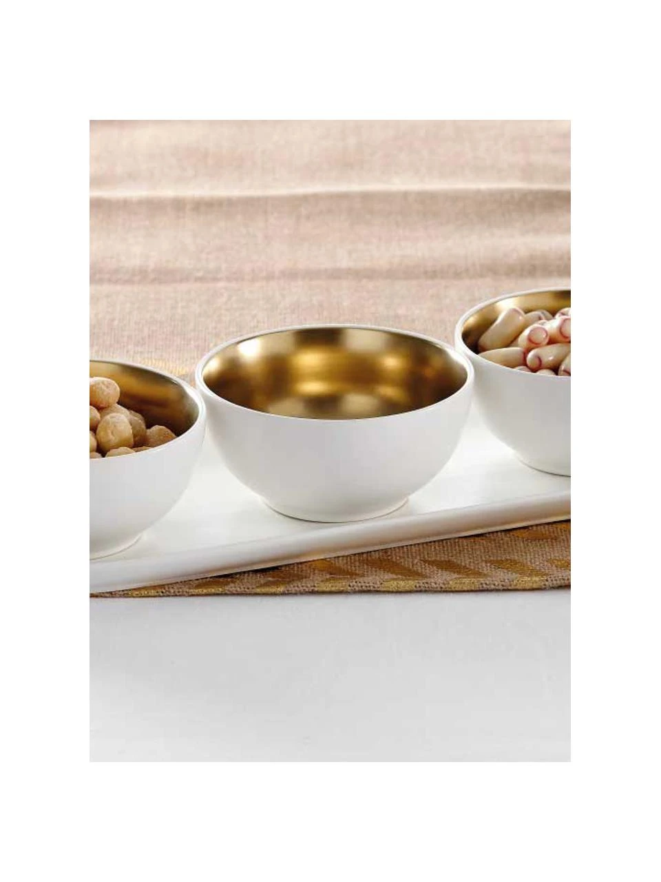 Ladelle Dipschälchen Glitz in Weiß/Gold, 4er-Set, Ø 11 x H 6 cmNur noch wenige verfügbar 2 Ladelle Dipschälchen Glitz in Weiß/Gold, 4er-Set, Ø 11 x H 6 cmNur noch wenige verfügbar – Bild 2