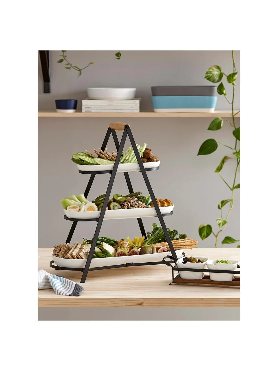 Ladelle Etagere Tower mit abnehmbaren Ablageflächen aus Porzellan, B 50 x H 55 cm 2 Ladelle Etagere Tower mit abnehmbaren Ablageflächen aus Porzellan, B 50 x H 55 cm – Bild 2