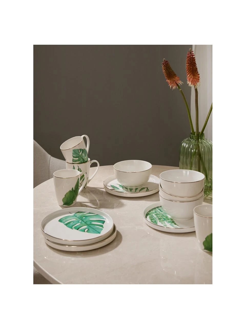 Westwing Collection Fine Bone China Geschirrset Timba mit tropischem Design, 4 Personen (12-tlg.), Set mit verschiedenen Größen 2 Westwing Collection Fine Bone China Geschirrset Timba mit tropischem Design, 4 Personen (12-tlg.), Set mit verschiedenen Größen – Bild 2