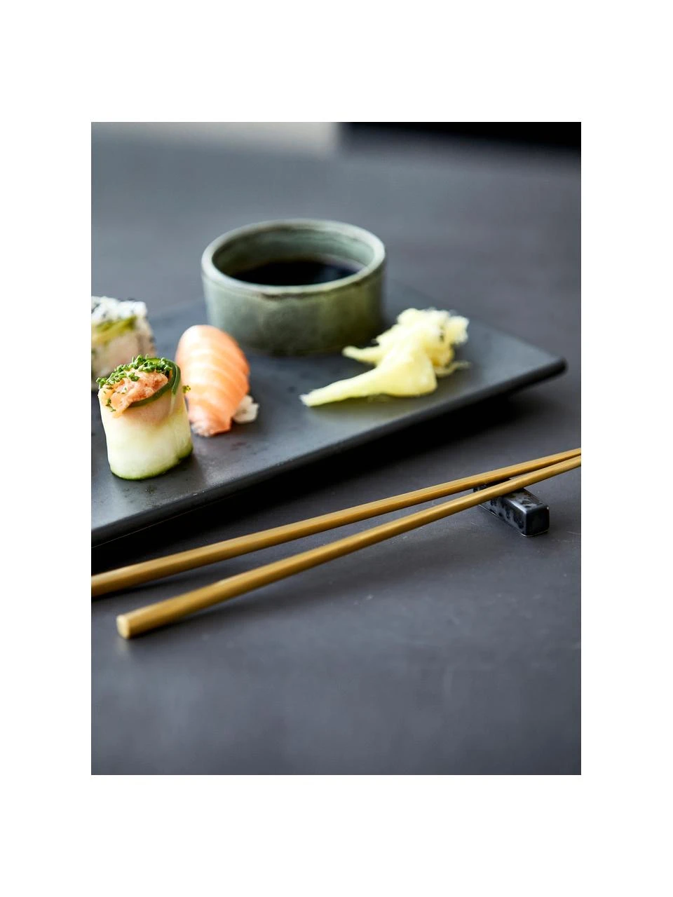 Bitz Goldfarbene Essstäbchen Chop mit Ablagen, 2 Paar, L 26 cm 2 Bitz Goldfarbene Essstäbchen Chop mit Ablagen, 2 Paar, L 26 cm – Bild 2