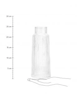 Westwing Collection Handgefertigte Wasserkaraffe Minna mit Rillenrelief, 1.1 L, Ø 10 x H 25 cm, 1.1 L -Küche Geschäft Handgefertigte Wasserkaraffe Minna mit Rillenrelief 11 L 3