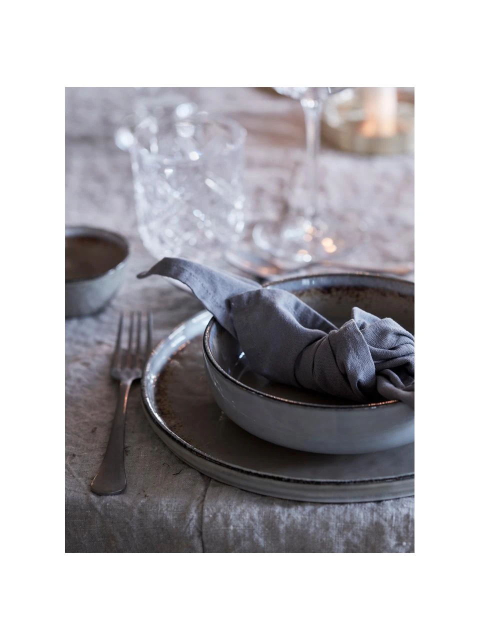 Handgemachte Schalen Nomimono Ø 18 cm in Beige/Grau, 2 Stück, Ø 18 x H 6 cm 2 Handgemachte Schalen Nomimono Ø 18 cm in Beige/Grau, 2 Stück, Ø 18 x H 6 cm – Bild 2