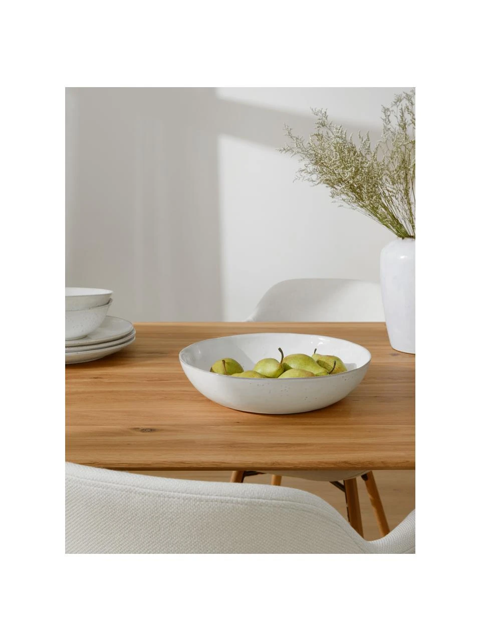 Broste Copenhagen Handgemachte Servierschale Nordic Sand Ø 34 cm aus Steingut, Ø 34 x H 8 cm 2 Broste Copenhagen Handgemachte Servierschale Nordic Sand Ø 34 cm aus Steingut, Ø 34 x H 8 cm – Bild 2