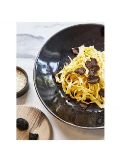 Broste Copenhagen Handgemachte Suppenteller Nordic Coal Ø 22 cm aus Steingut, 4 Stück, Ø 22 x H 5 cm 7 Broste Copenhagen Handgemachte Suppenteller Nordic Coal Ø 22 cm aus Steingut, 4 Stück, Ø 22 x H 5 cm -Küche Geschäft Handgemachte Suppenteller Nordic Coal O 22 cm aus Steingut 4 Stuck 3