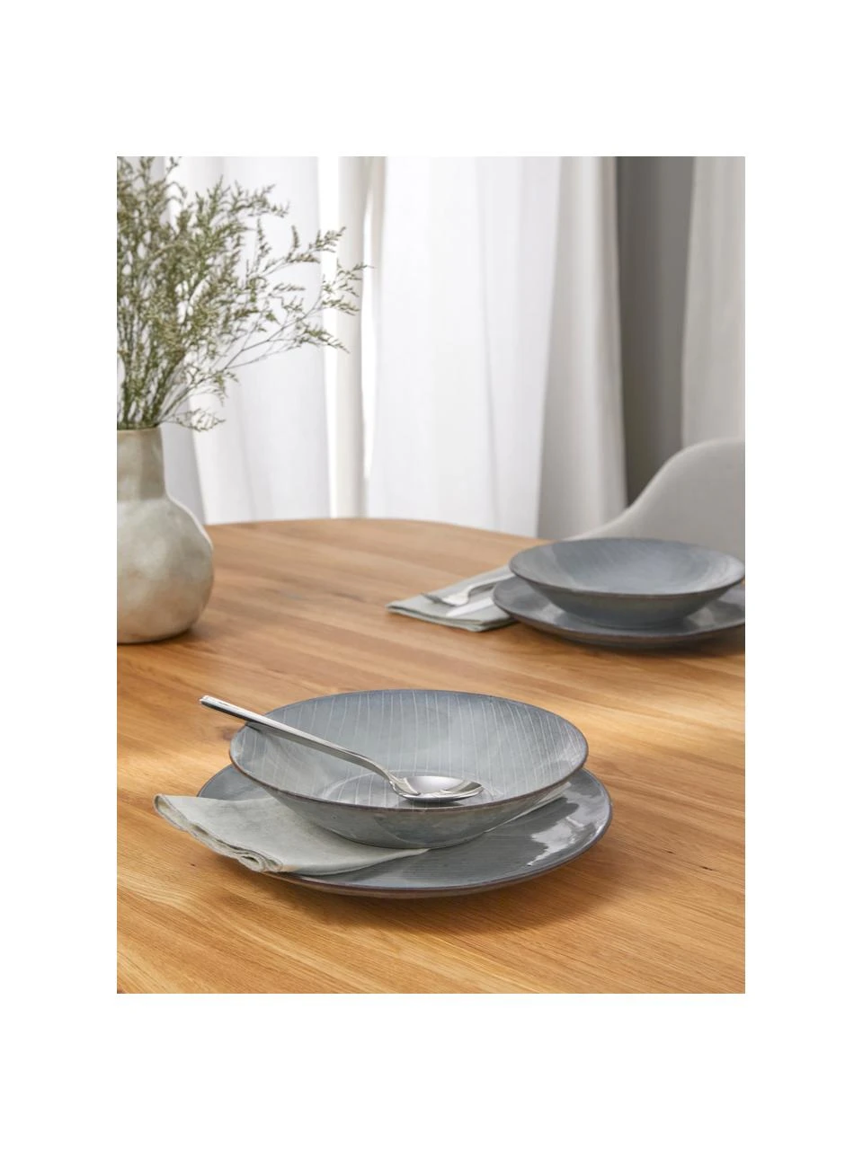 Broste Copenhagen Handgemachte Suppenteller Nordic Sea Ø 22 cm aus Steingut, 4 Stück, Ø 22 x H 5 cm 2 Broste Copenhagen Handgemachte Suppenteller Nordic Sea Ø 22 cm aus Steingut, 4 Stück, Ø 22 x H 5 cm – Bild 2