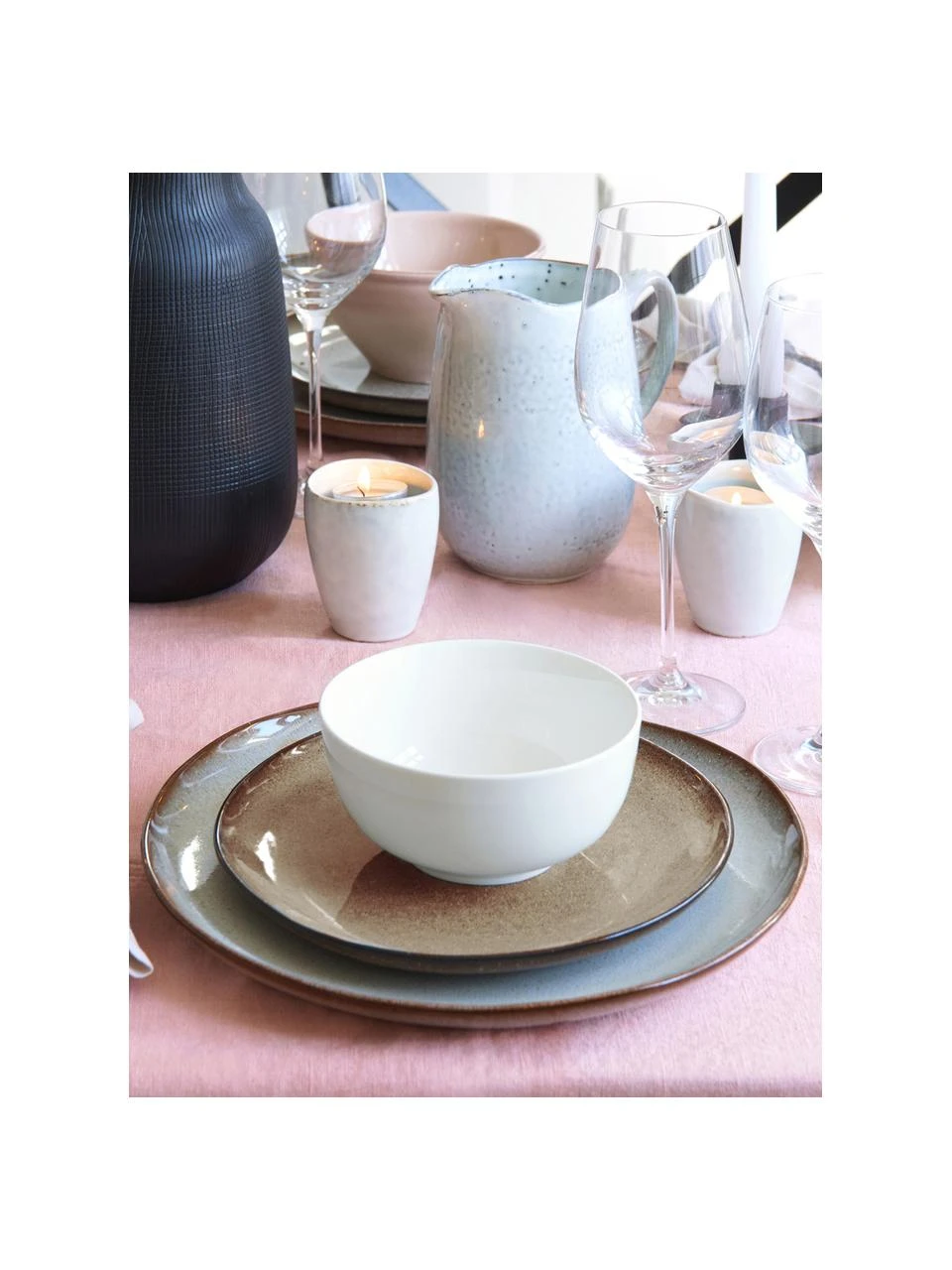 Handgemachter Frühstücksteller Sandrine in Beige, Steingut, Beigetöne, Ø 22 x H 2 cm Bloomingville Handgemachter Frühstücksteller Sandrine in Beige, Ø 22 x H 2 cm -Küche Geschäft Handgemachter Fruhstucksteller Sandrine in Beige 1