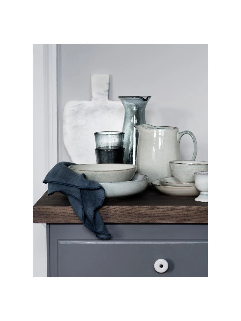 Broste Copenhagen Handgemachter Milchkrug Nordic Sand aus Steingut, 1 L, B 17 x H 16 cm 2 Broste Copenhagen Handgemachter Milchkrug Nordic Sand aus Steingut, 1 L, B 17 x H 16 cm – Bild 2