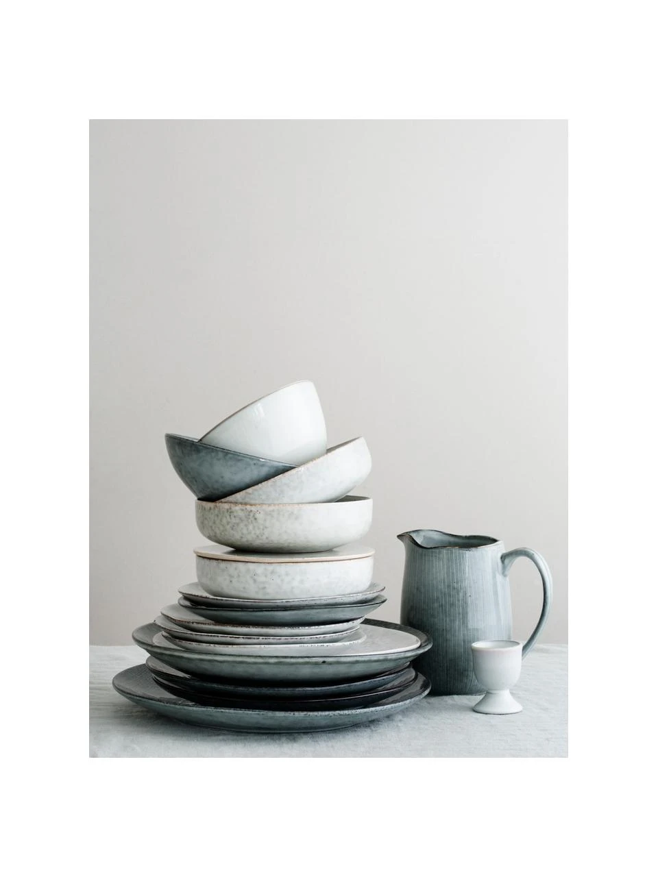 Handgemachter Milchkrug Nordic Sea aus Steingut, 1 L, Steingut, Grau- und Blautöne, B 17 x H 16 cm Broste Copenhagen Handgemachter Milchkrug Nordic Sea aus Steingut, 1 L, B 17 x H 16 cm -Küche Geschäft Handgemachter Milchkrug Nordic Sea aus Steingut 1 L 5