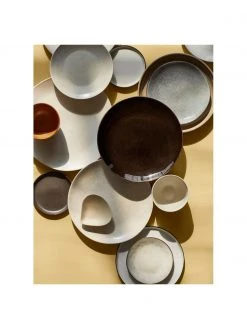 Broste Copenhagen Handgemachtes Geschirr-Set Nordic Vanilla aus Steingut, 4 Personen (12-tlg.), Set mit verschiedenen Größen -Küche Geschäft Handgemachtes Geschirr Set Nordic Vanilla aus Steingut 4 Personen 12 tlg 2