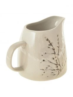 Bloomingville Handgemachtes Milchkännchen Bea mit Gräser-Motiv, Ø 8 x H 9 cmNur noch wenige verfügbar 2 Bloomingville Handgemachtes Milchkännchen Bea mit Gräser-Motiv, Ø 8 x H 9 cmNur noch wenige verfügbar -Küche Geschäft Handgemachtes Milchkannchen Bea mit Graser Motiv 2