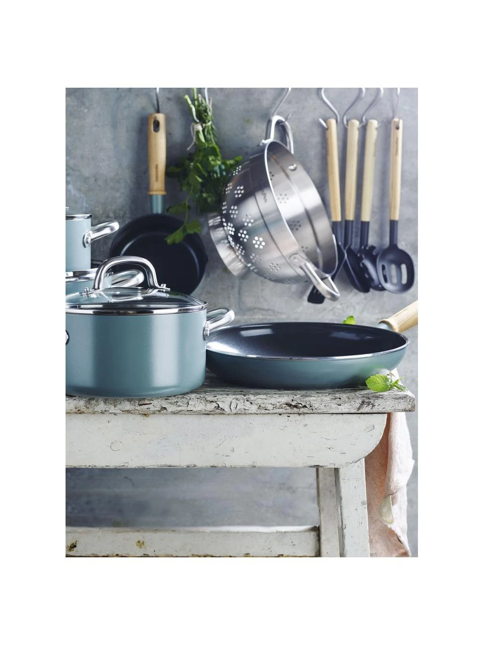 Koch-Set Mayflower in Blau mit Antihaftbeschichtung, 10-tlg., Set mit verschiedenen Größen 2 Koch-Set Mayflower in Blau mit Antihaftbeschichtung, 10-tlg., Set mit verschiedenen Größen – Bild 2