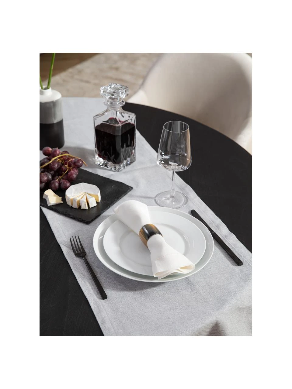 RCR Kristall-Dekanter Opera mit Relief, 750 ml, H 22 cm, 750 ml 2 RCR Kristall-Dekanter Opera mit Relief, 750 ml, H 22 cm, 750 ml – Bild 2