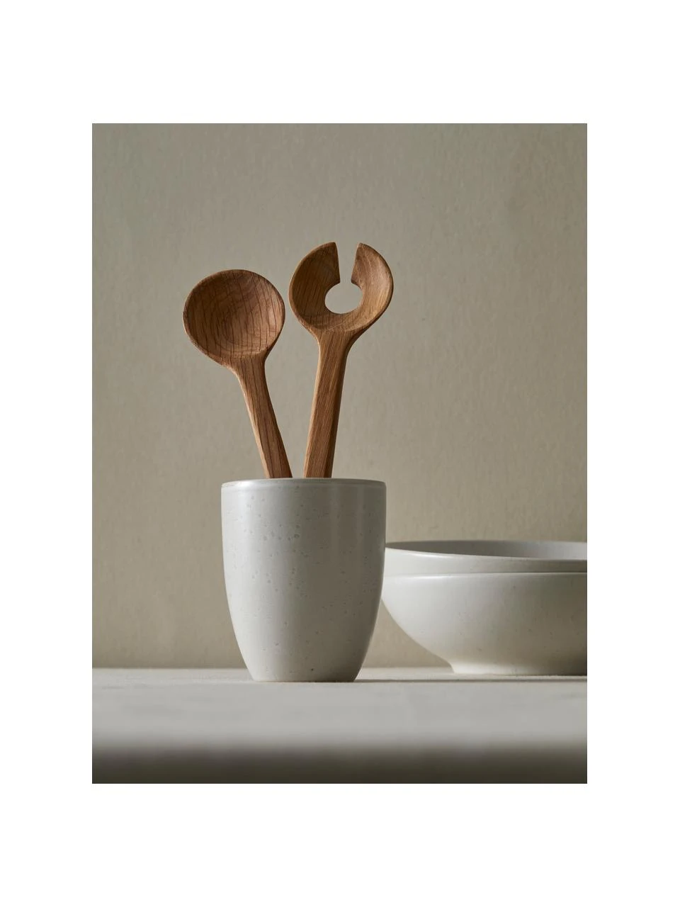 Bitz Kurzes Salatbesteck Bit aus Eichenholz, 2er-Set, L 24 cmNur noch 1 Artikel verfügbar 5 Bitz Kurzes Salatbesteck Bit aus Eichenholz, 2er-Set, L 24 cmNur noch 1 Artikel verfügbar – Bild 5