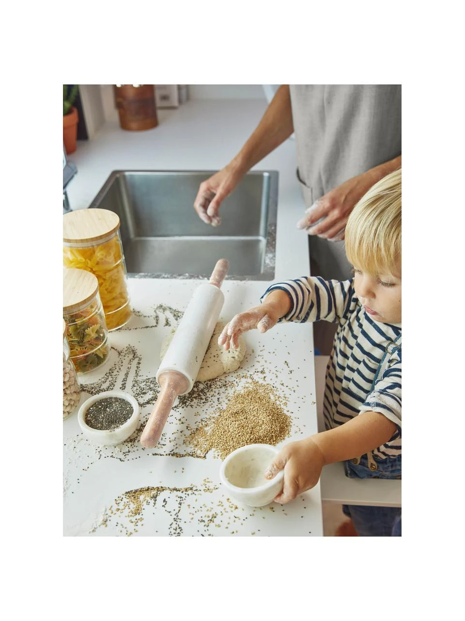 Marmor-Nudelholz mit Auflage Aimil, Griffe: Holz, Weiß, marmoriert, Holz, Ø 7 x L 41 cm Marmor-Nudelholz mit Auflage Aimil, Ø 7 x L 41 cm -Küche Geschäft Marmor Nudelholz mit Auflage Aimil 8