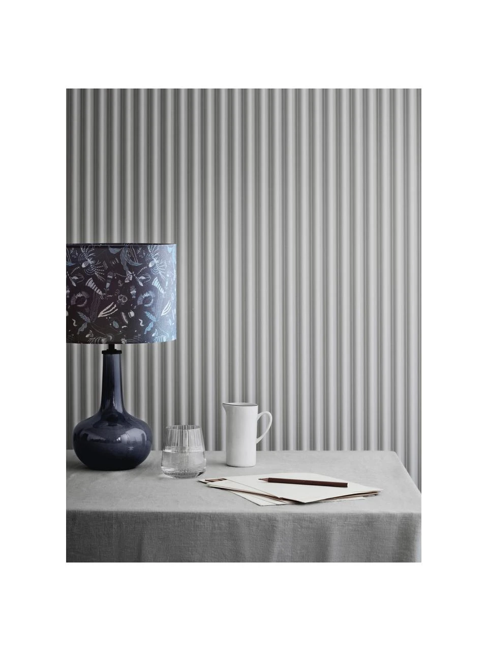 Broste Copenhagen Porzellan-Milchkännchen Salt mit schwarzem Rand, 400 ml, Ø 6 X H 12 cm, 400 ml 4 Broste Copenhagen Porzellan-Milchkännchen Salt mit schwarzem Rand, 400 ml, Ø 6 X H 12 cm, 400 ml – Bild 4