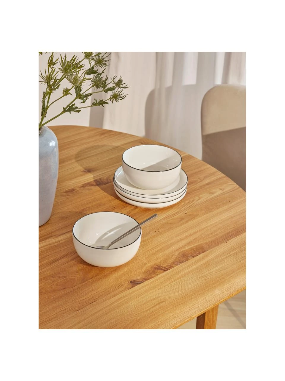 Porzellan Müslischale Facile Ø 16 cm mit schwarzem Rand, 2 Stück, Hochwertiges Hartporzellan (ca. 50 % Kaolin, 25 % Quarz und 25 % Feldspat), Schwarz, Ø 16 x H 8 cm Westwing Collection Porzellan Müslischale Facile Ø 16 cm mit schwarzem Rand, 2 Stück, Ø 16 x H 8 cm -Küche Geschäft Porzellan Muslischale Facile O 16 cm mit schwarzem Rand 2 Stuck 1