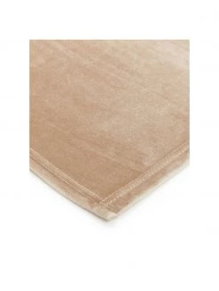 Jotex Samt-Tischdecke Nicole in Beige, Für 4 - 6 Personen (B 140 x L 200 cm)Nur noch wenige verfügbar -Küche Geschäft Samt Tischdecke Nicole in Beige 4
