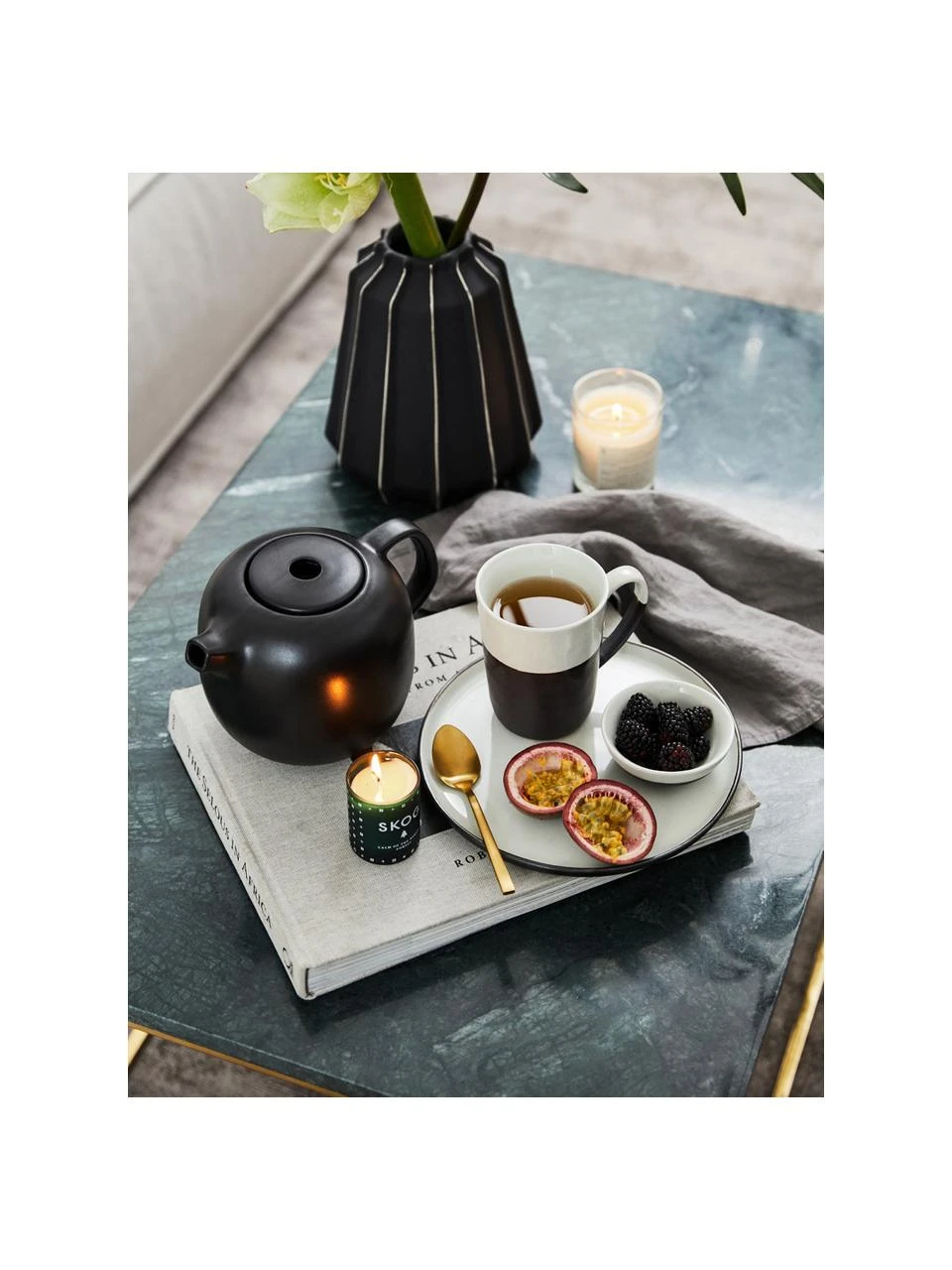 Eva Solo Steingut Teekanne Nordic Kitchen in Schwarz matt, 1 L 6 Eva Solo Steingut Teekanne Nordic Kitchen in Schwarz matt, 1 L – Bild 6