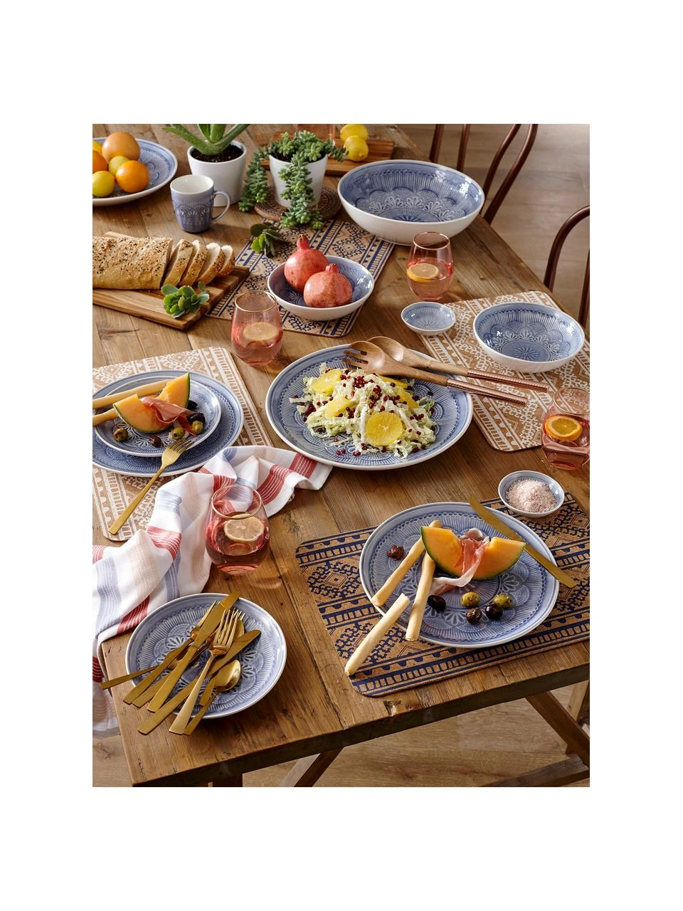 Ladelle Wassergläser Chloe in Rosa mit Goldrand, 4 Stück, Ø 9 x H 12 cm, 600 mlNur noch wenige verfügbar 2 Ladelle Wassergläser Chloe in Rosa mit Goldrand, 4 Stück, Ø 9 x H 12 cm, 600 mlNur noch wenige verfügbar – Bild 2