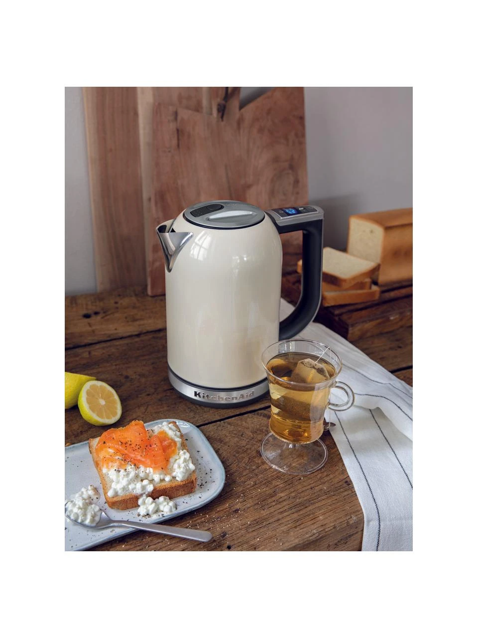 KitchenAid Wasserkocher Artisan in Cremeweiß, B 22 x H 26 cm 2 KitchenAid Wasserkocher Artisan in Cremeweiß, B 22 x H 26 cm – Bild 2