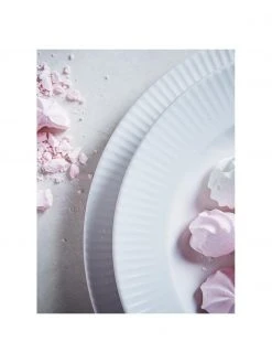 Weiße Suppenteller Groove mit Rillenstruktur, 4 Stück, Ø 23 x H 4 cmNur noch wenige verfügbar 9 Weiße Suppenteller Groove mit Rillenstruktur, 4 Stück, Ø 23 x H 4 cmNur noch wenige verfügbar -Küche Geschäft Weisse Suppenteller Groove mit Rillenstruktur 4 Stuck 4